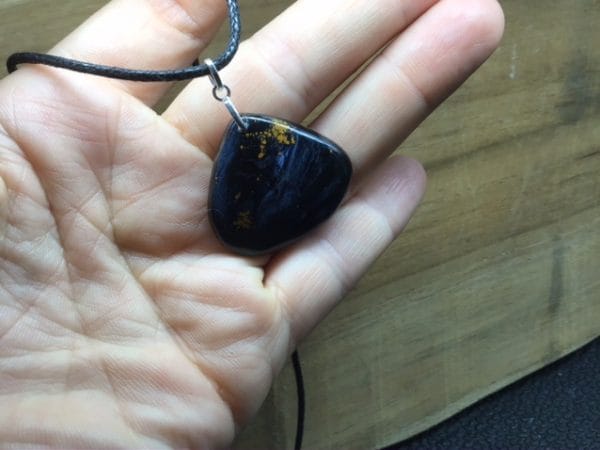 F5B96B10-F650-46E0-B31B-D1D5558496EA