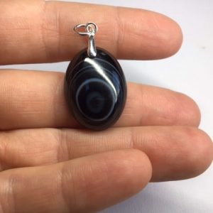 Pendentif en onyx oval