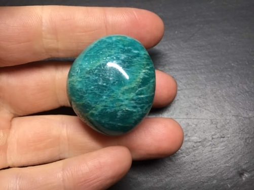 Galet amazonite de soin