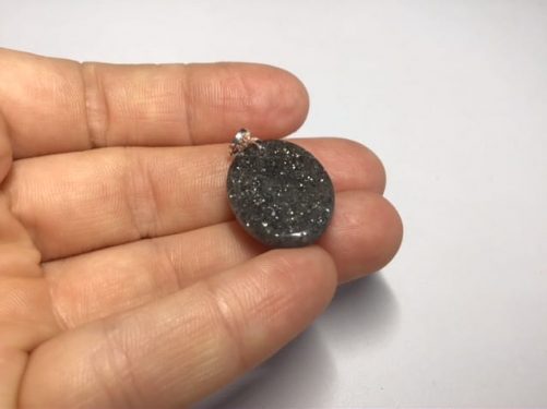 Pendentif pierre de soleil originale noire