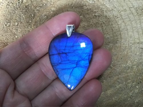 Pendentif labradorite grand format de fine qualité bleue