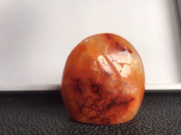 Forme-libre-cornaline