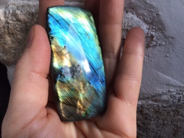 F7B734DE-2A0B-4318-8684-DF24BFFDA542