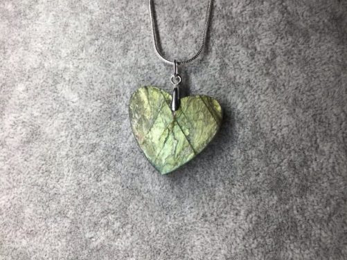 Pendentif coeur semi brut or