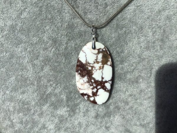 Pendentif-magnesite
