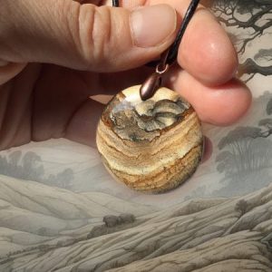 Pendentif jaspe paysage rond extra motifs