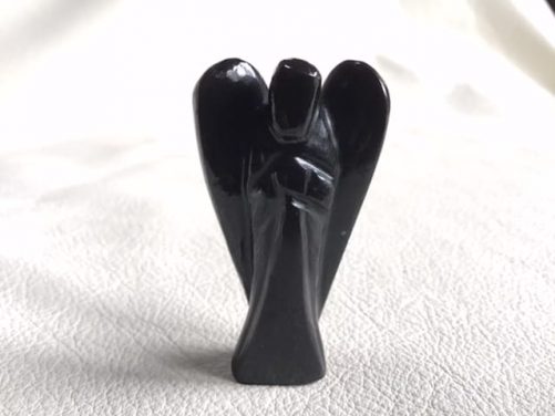 Petit ange en tourmaline noire