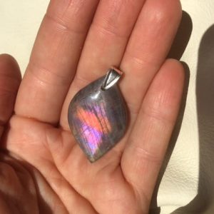 Pendentif labradorite orange et rose
