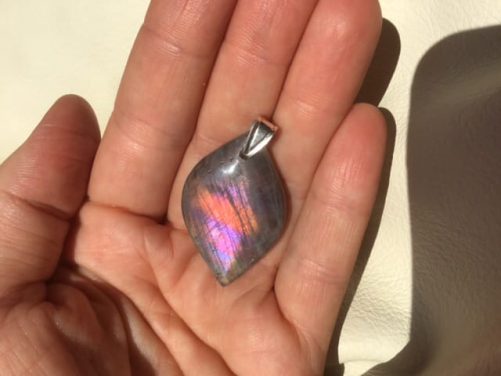 Pendentif labradorite orange et rose