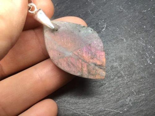 Pendentif labradorite rose orange brute