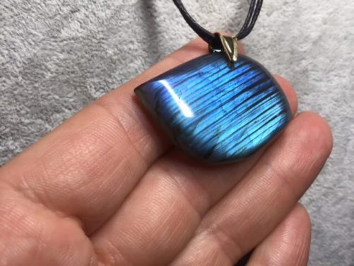 Big Pendentif labradorite bleu austral