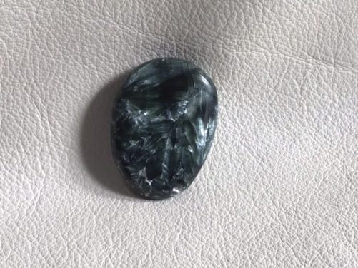 Galet seraphinite artisanat français