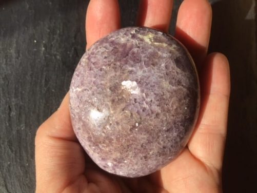 Galet lepidolite extra