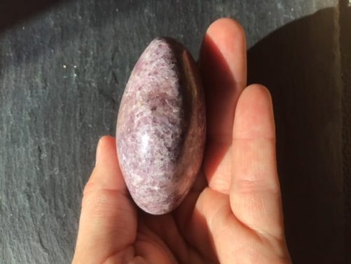 Galet lepidolite extra