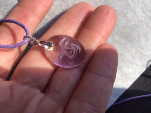 Pendentif ametrine naturelle souriante