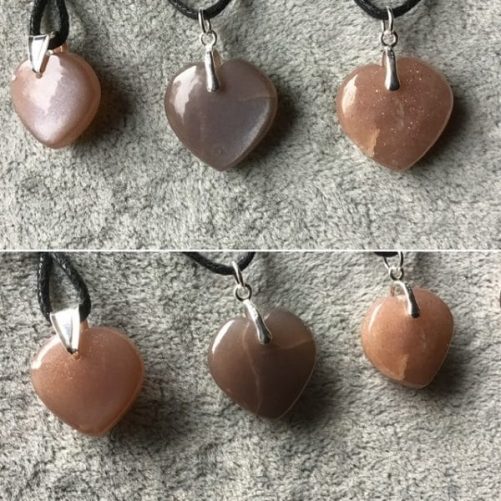 Pendentifs coeurs pierres naturelles