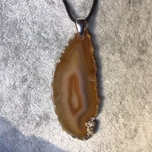 Agate en tranche naturelle