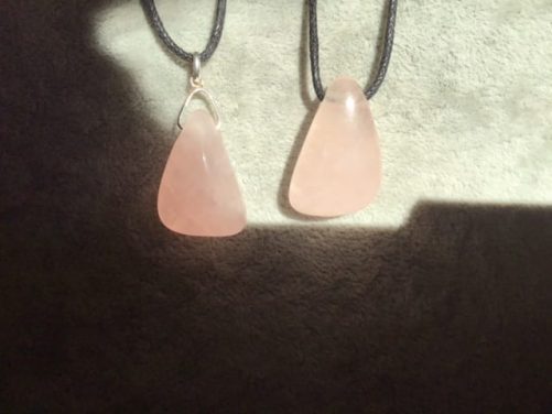 Pendentifs quartz rose Madagascar