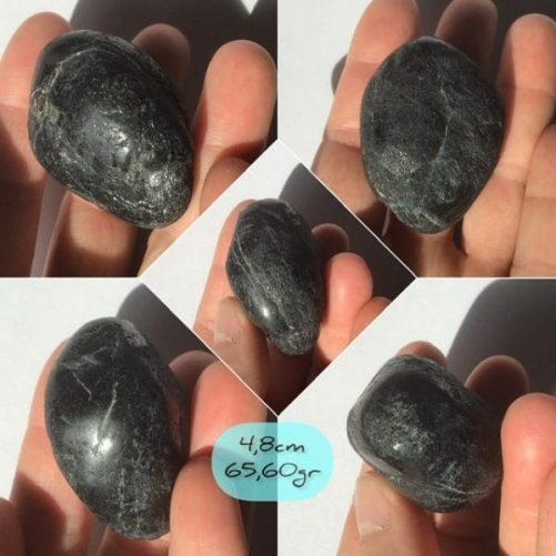 Tourmaline noire grosse pierre roulée