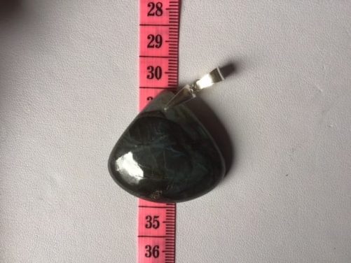 Pendentif grosse labra