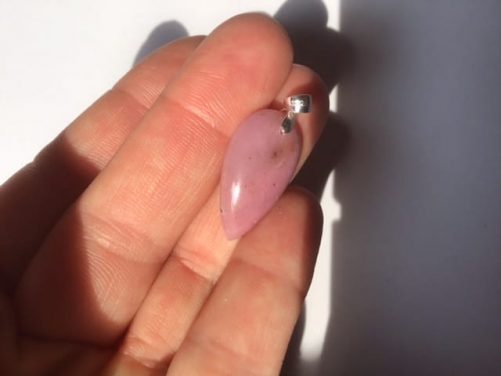 Pendentif petalite