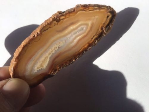 Tranche agate naturelle orange rouge
