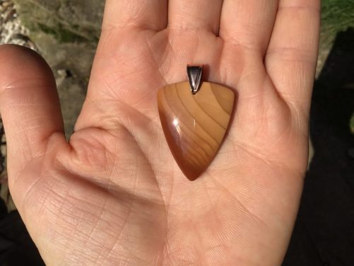 Pendentif en jaspe bruneau de l’ idaho