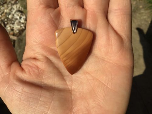 Pendentif jaspe bruneau