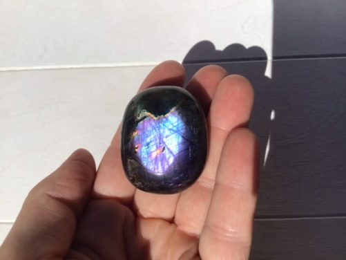 Petit galet labradorite