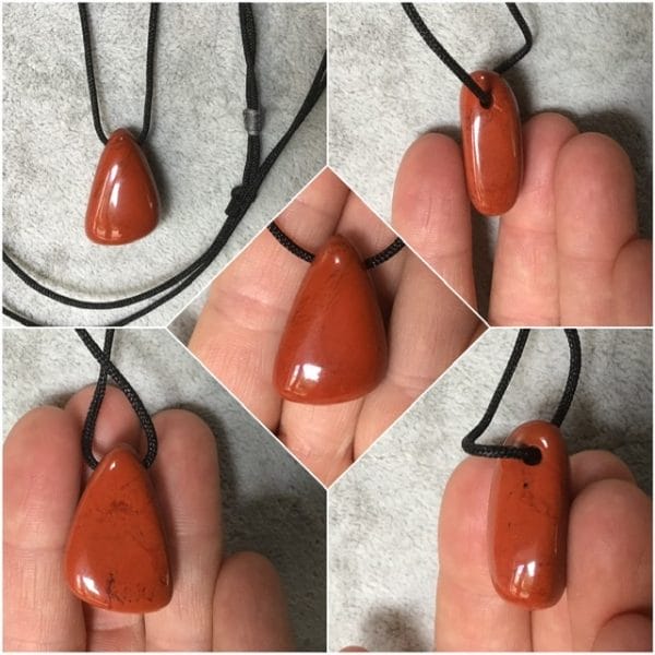 Pendentif-jaspe-rouge-madagascar