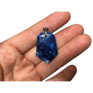 Superbe pendentif en shattuckite bien bleue