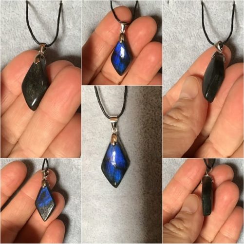 Petit pendentif Labradorite bleu foncé