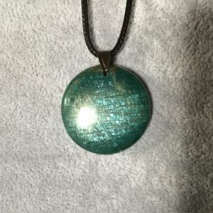 Pendentif apatite bleue rond