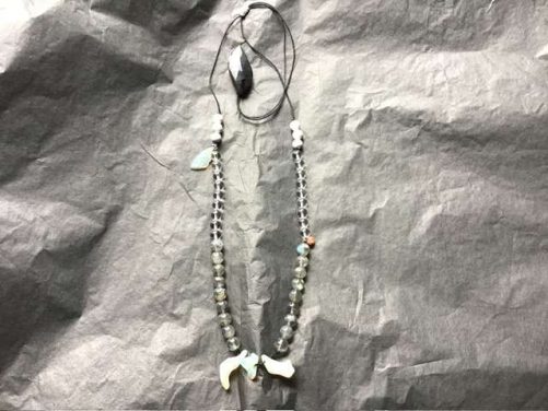Collier opales nobles