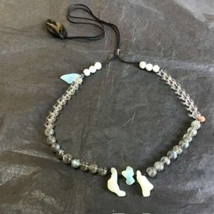 Collier opales nobles