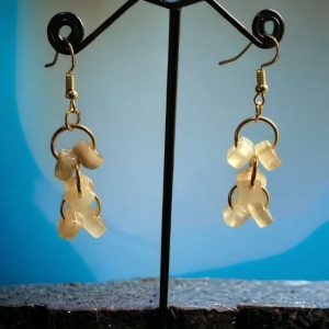 Boucles oreilles en aragonite petits cubes