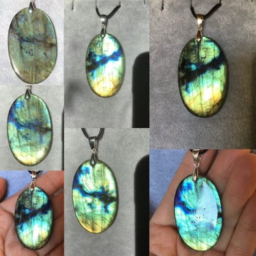 Grand pendentif oval en labradorite bleu jaune verte