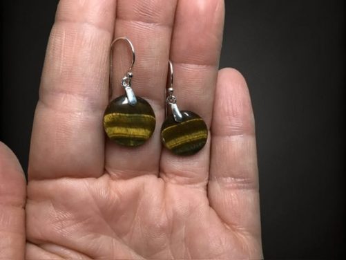 Boucles d’ oreilles oeil de tigre rondes