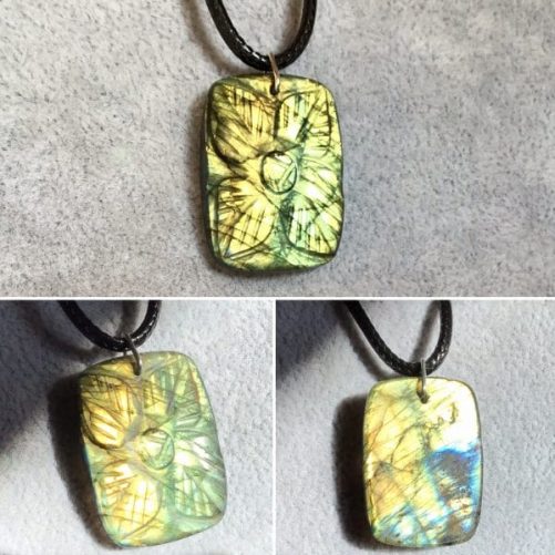 Pendentif labradorite rectangle fleuri