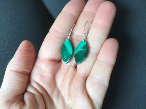 Boucles d’ oreilles malachite