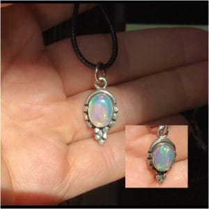 Pendentif argent et opale noble