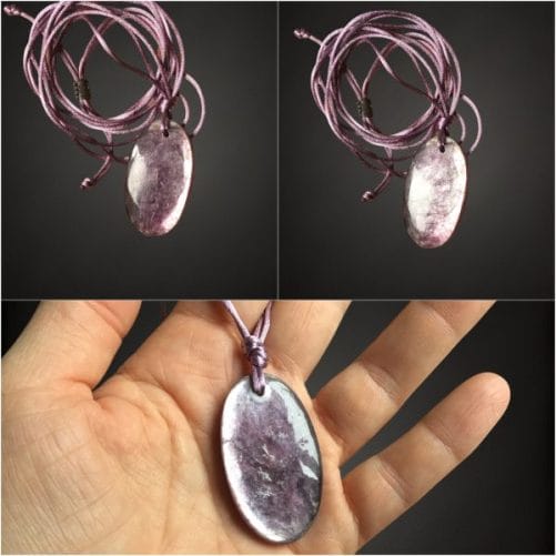 Pendentif lepidolite mica ovale