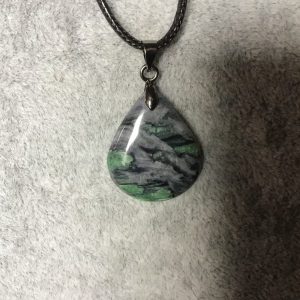 Pendentif smaragdite corse